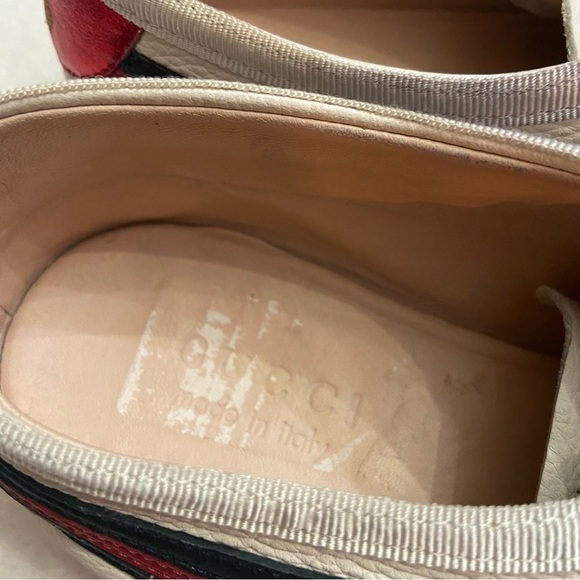 Gucci Falcer Bee embroidered Off White Leather Low Top lace-up Sneakers - Picture 11 of 15